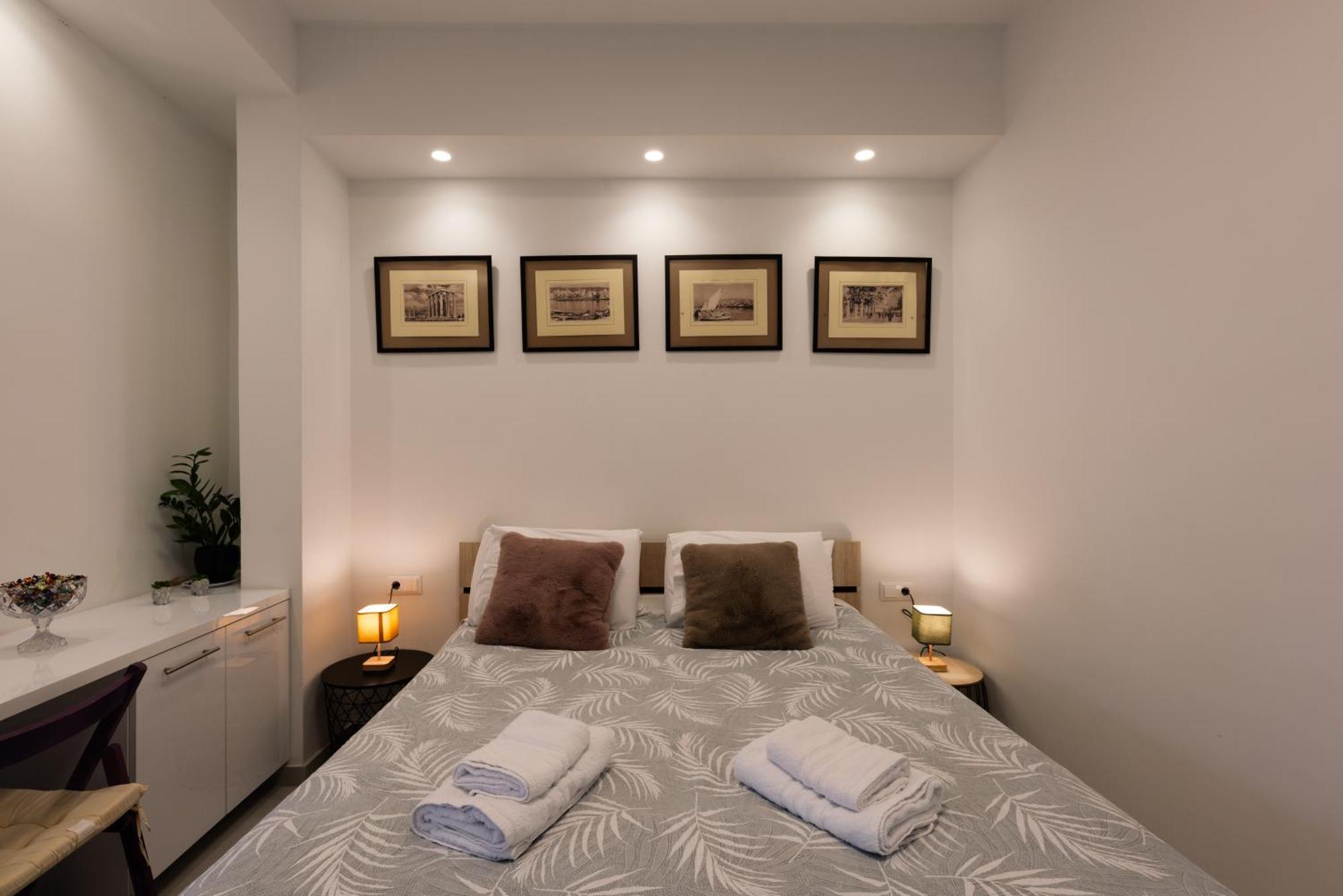 Modern Studio Apartment B Atenas Exterior foto